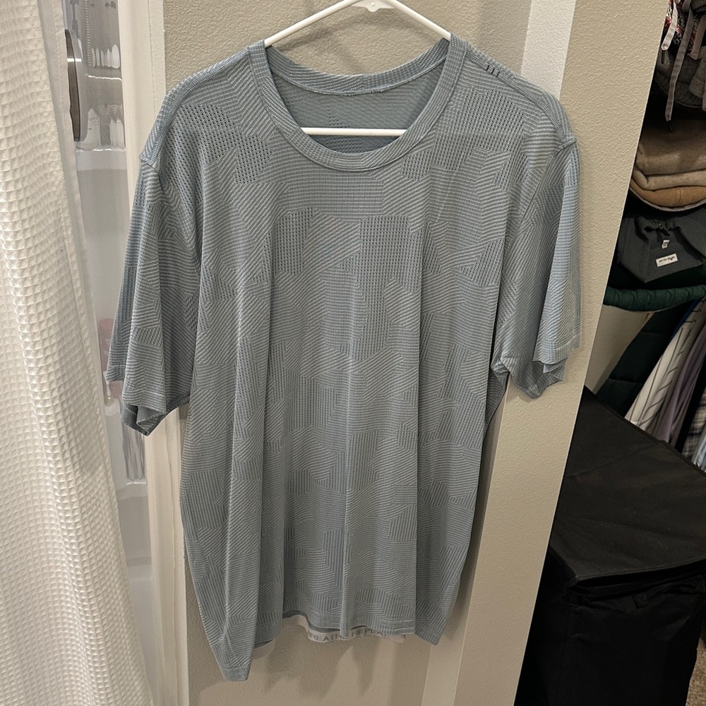 lululemon athletica Gray Geometric Tee